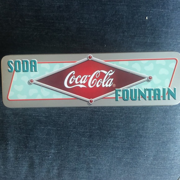 🇺🇸Vintage Coca Cola tin - Picture 2 of 9